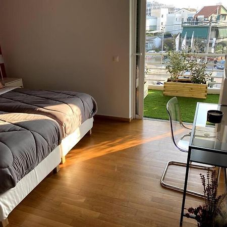 אתונה Spacious And Sunkissed 3Br & 2 Bathrooms Apartment מראה חיצוני תמונה