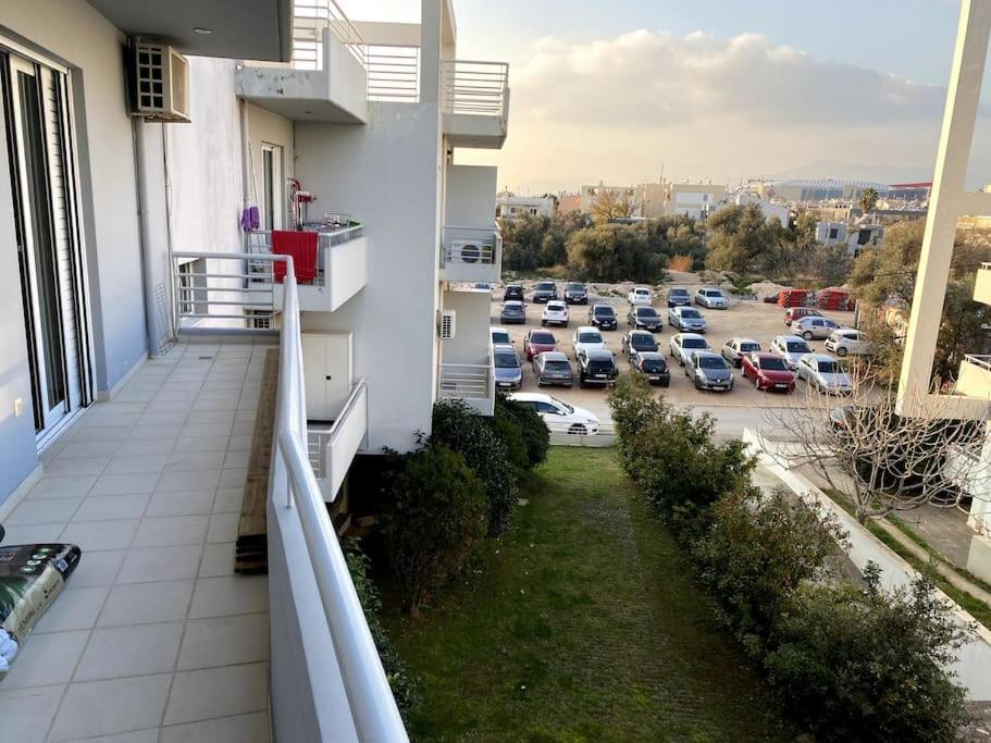אתונה Spacious And Sunkissed 3Br & 2 Bathrooms Apartment מראה חיצוני תמונה