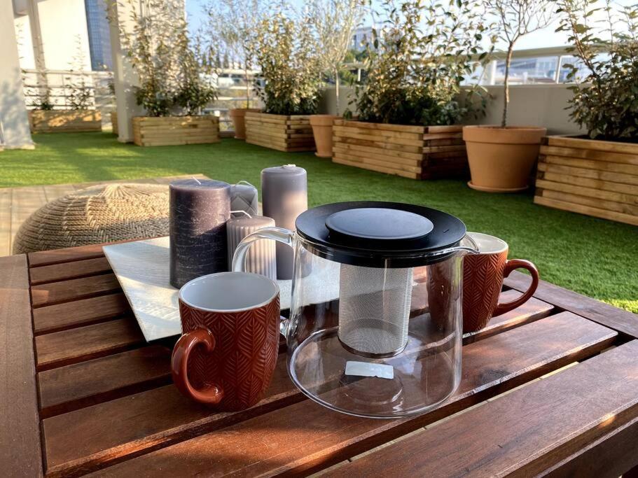 אתונה Spacious And Sunkissed 3Br & 2 Bathrooms Apartment מראה חיצוני תמונה