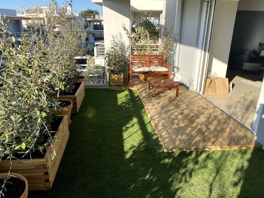 אתונה Spacious And Sunkissed 3Br & 2 Bathrooms Apartment מראה חיצוני תמונה