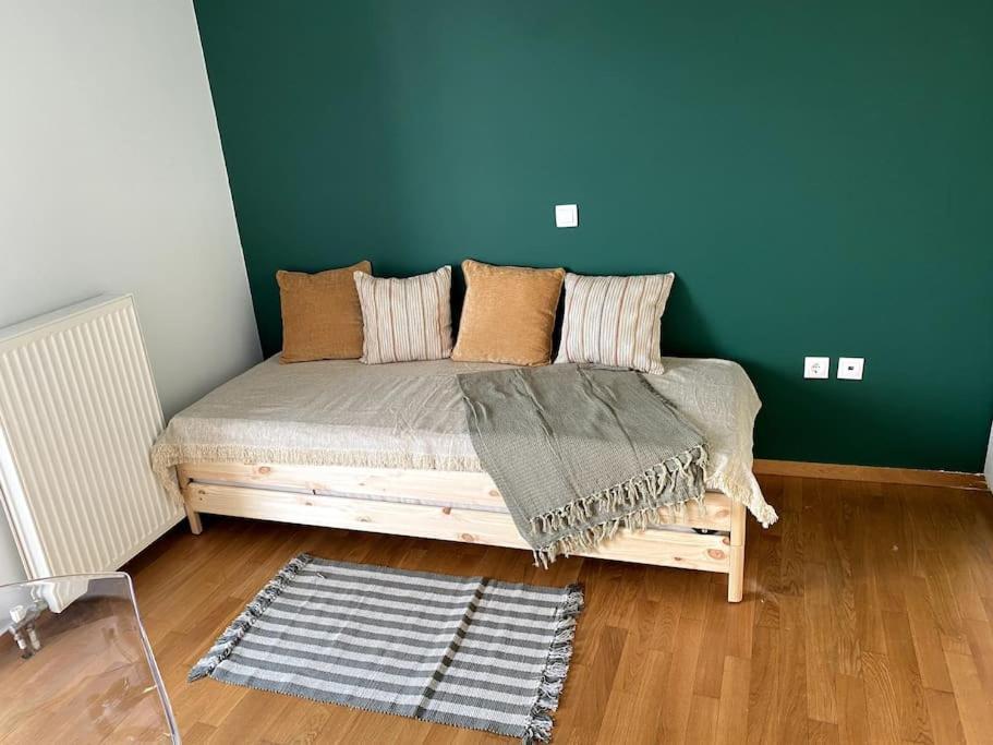 אתונה Spacious And Sunkissed 3Br & 2 Bathrooms Apartment מראה חיצוני תמונה