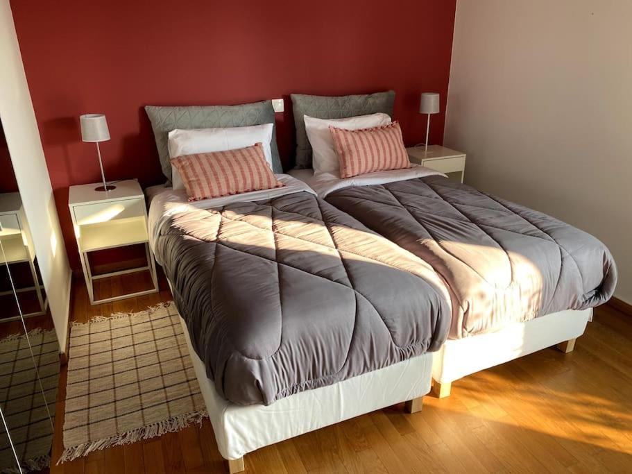 אתונה Spacious And Sunkissed 3Br & 2 Bathrooms Apartment מראה חיצוני תמונה