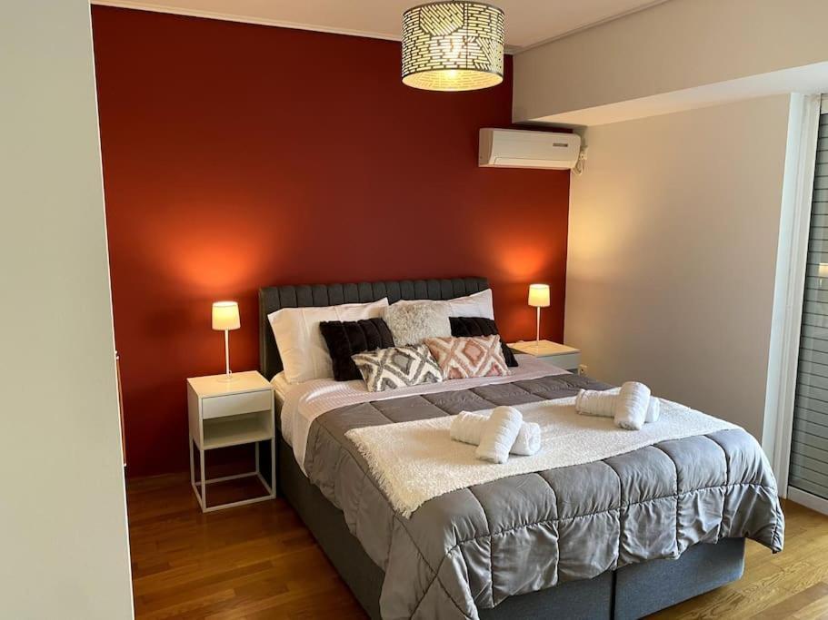 אתונה Spacious And Sunkissed 3Br & 2 Bathrooms Apartment מראה חיצוני תמונה